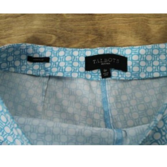 Talbots Heritage Blue White Dinner Plate Capris 8P - Picture 6 of 6